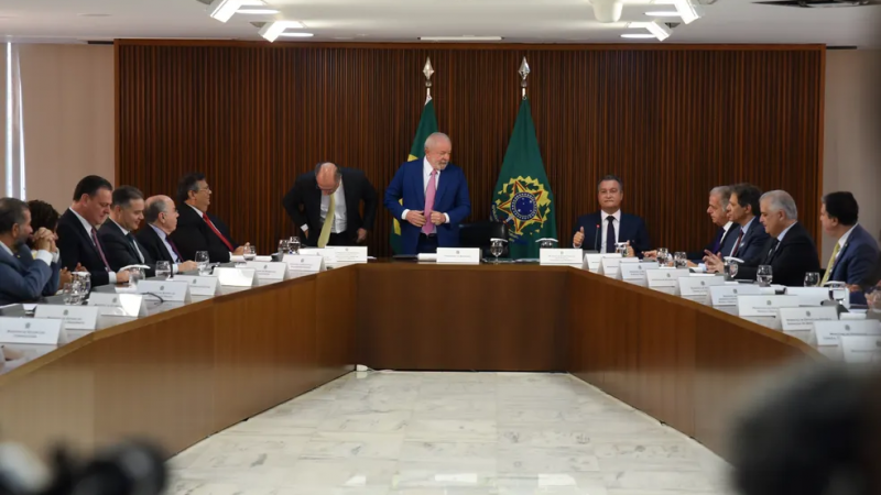 Na 1ª reunião ministerial, Lula diz que governo tem ‘tarefa árdua’, prega boa relação com o Congresso e respeito à Constituição