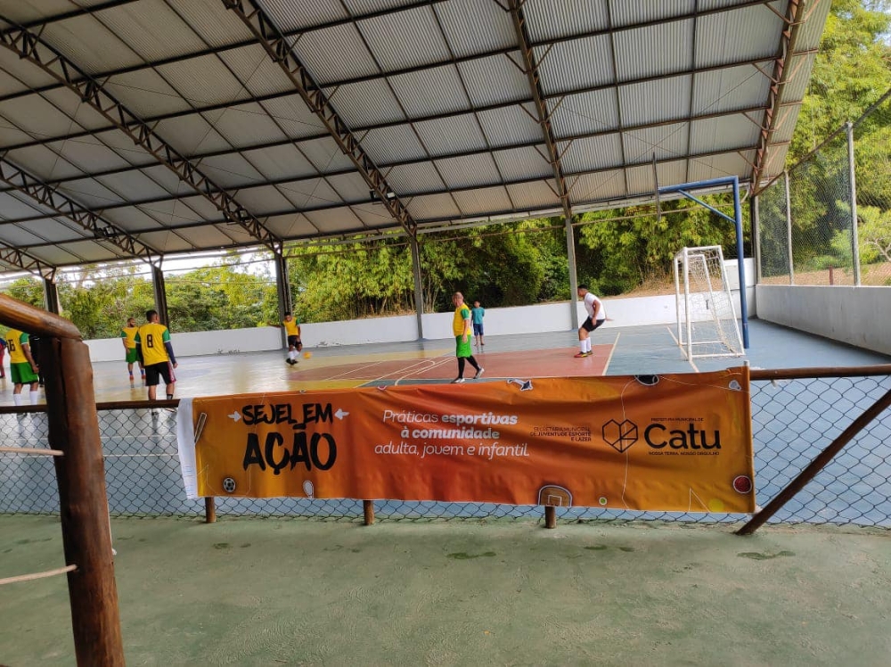 A equipe de São Miguel é a campeã do torneio de futsal na comunidade de Pedras