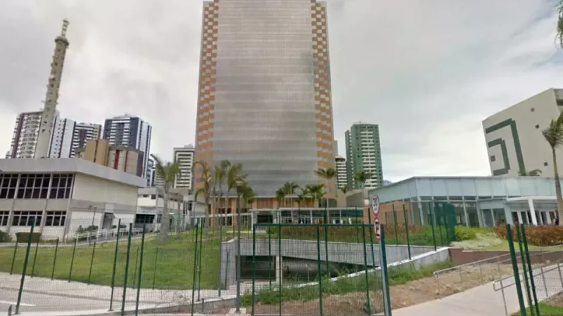 Torre da Petrobras em Salvador é símbolo da corrupção petista