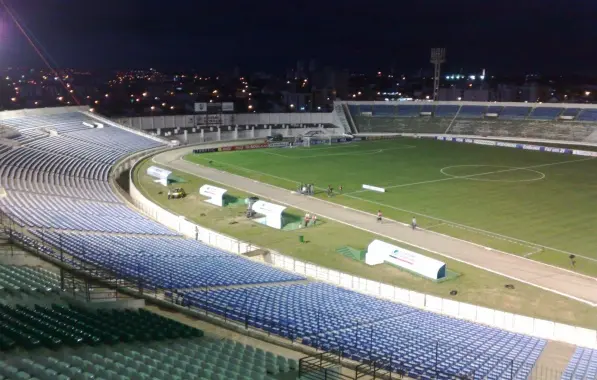 Com time alternativo, Vitória visita o Campinense na despedida da Copa do Nordeste