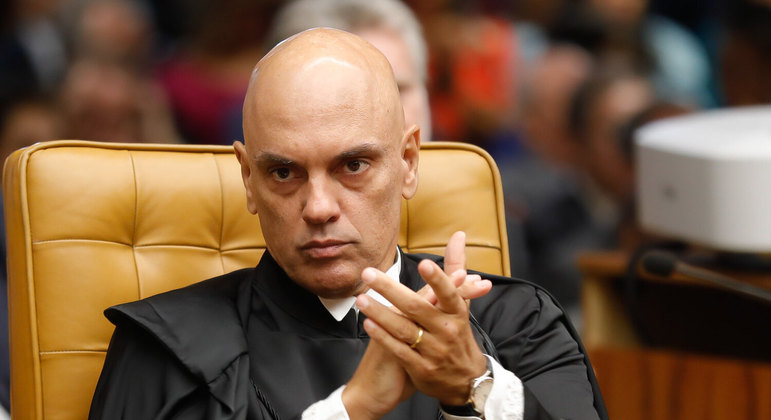 Total de presos por atos extremistas liberados por Moraes chega a 655