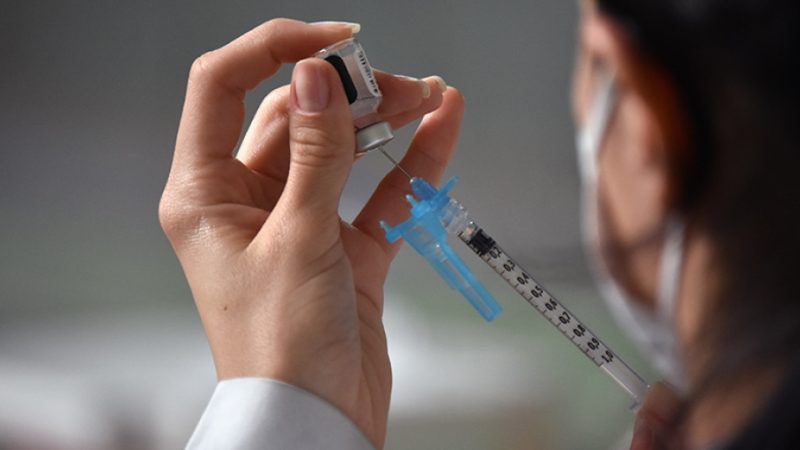 Sesau promove o Dia D de Vacinação contra Influenza, Coronavírus e Vacinação de Rotina