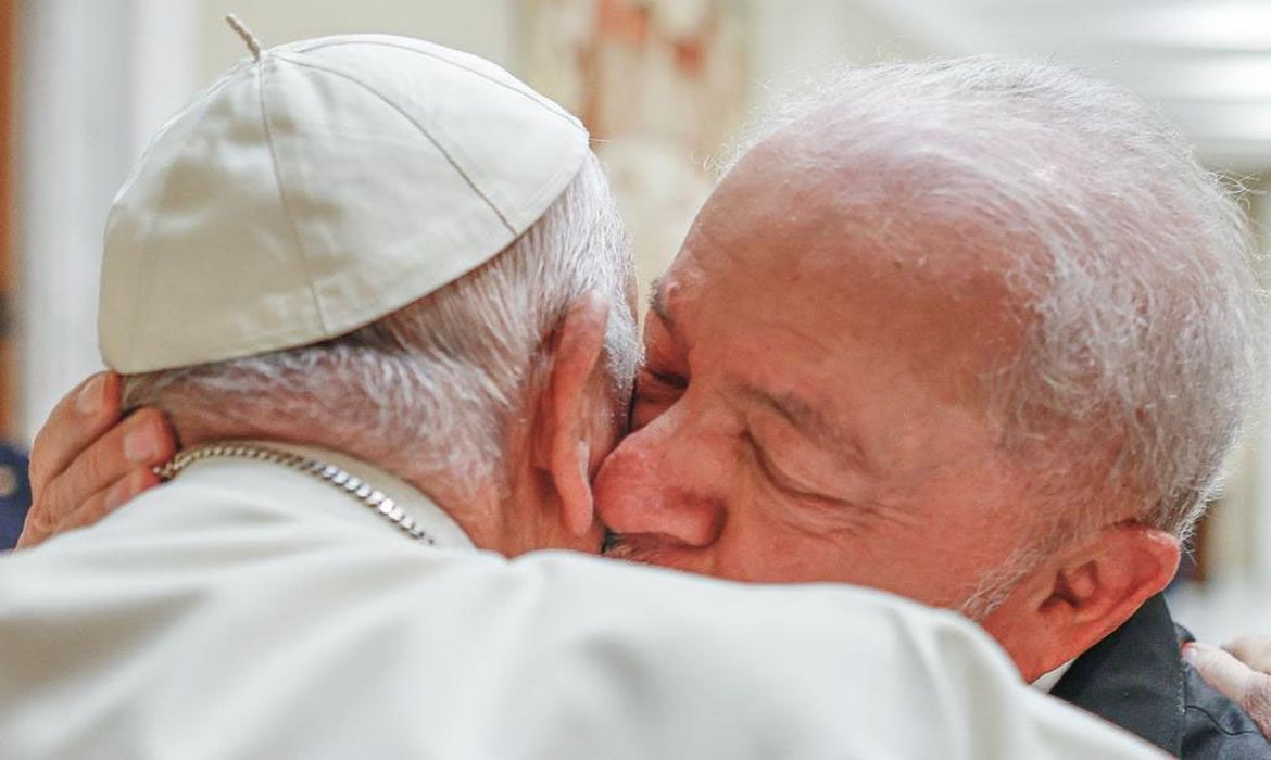 Com papa, Lula na Itália tenta consolidar afinidades com parceiros históricos